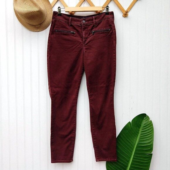 NYDJ Zip Detail Skinny Chino Pants Size 6 Deep Currant Red Ankle Jeans Stretch - Picture 2 of 10
